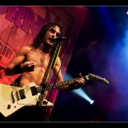 037-airbourne-23_11_2010-oo