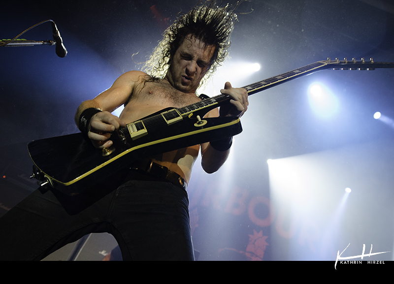 03_airbourne_019