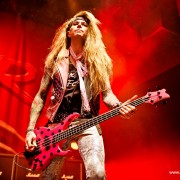 02steelpanther08