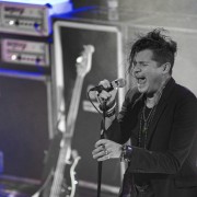 02_rival-sons-06
