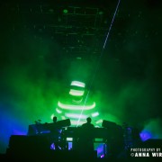 05_the-chemical-brothers_04