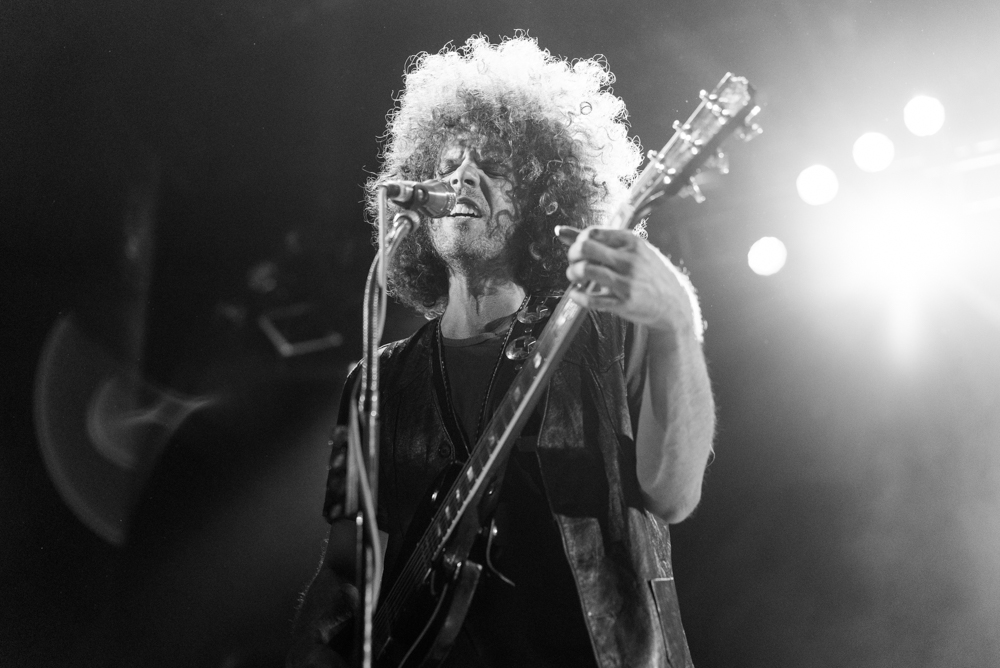 02-wolfmother-06