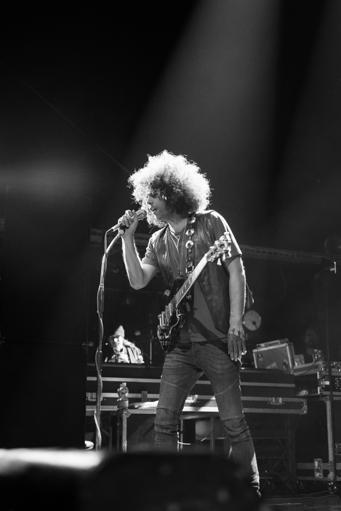02-wolfmother-13