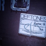02-deftones-01