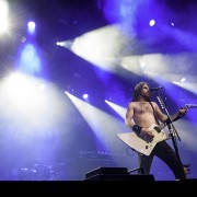02-airbourne-21