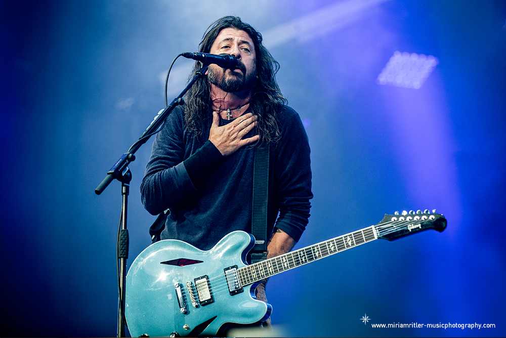 03_foofighters02