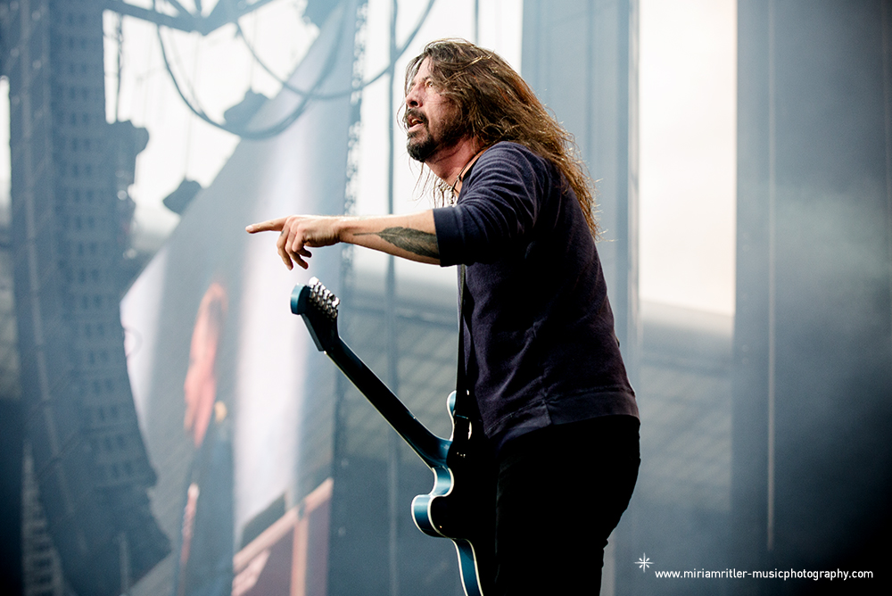 03_foofighters18