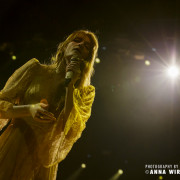 02_florence-and-the-machine-07