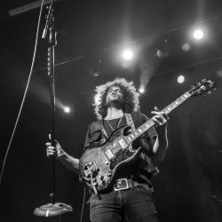02-wolfmother-28