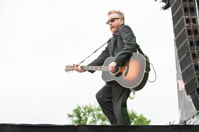 01-flogging-molly-5