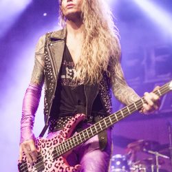 03-steel-panther-03
