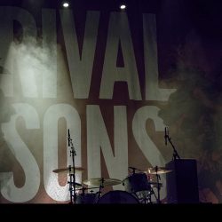02-rival-sons-01