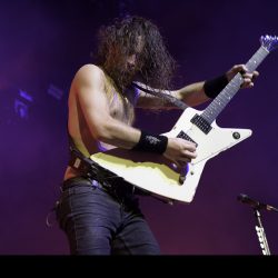 02-airbourne-07