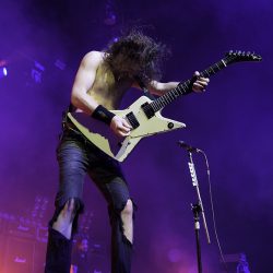 02-airbourne-08
