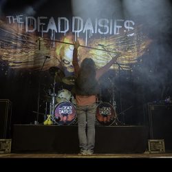 03-the-dead-daisies-010
