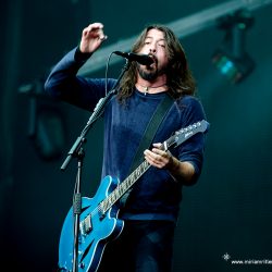 03_foofighters23