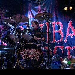 03-cannibal-corpse-014