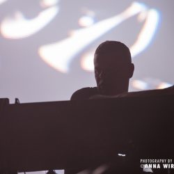04_the-chemical-brothers-04