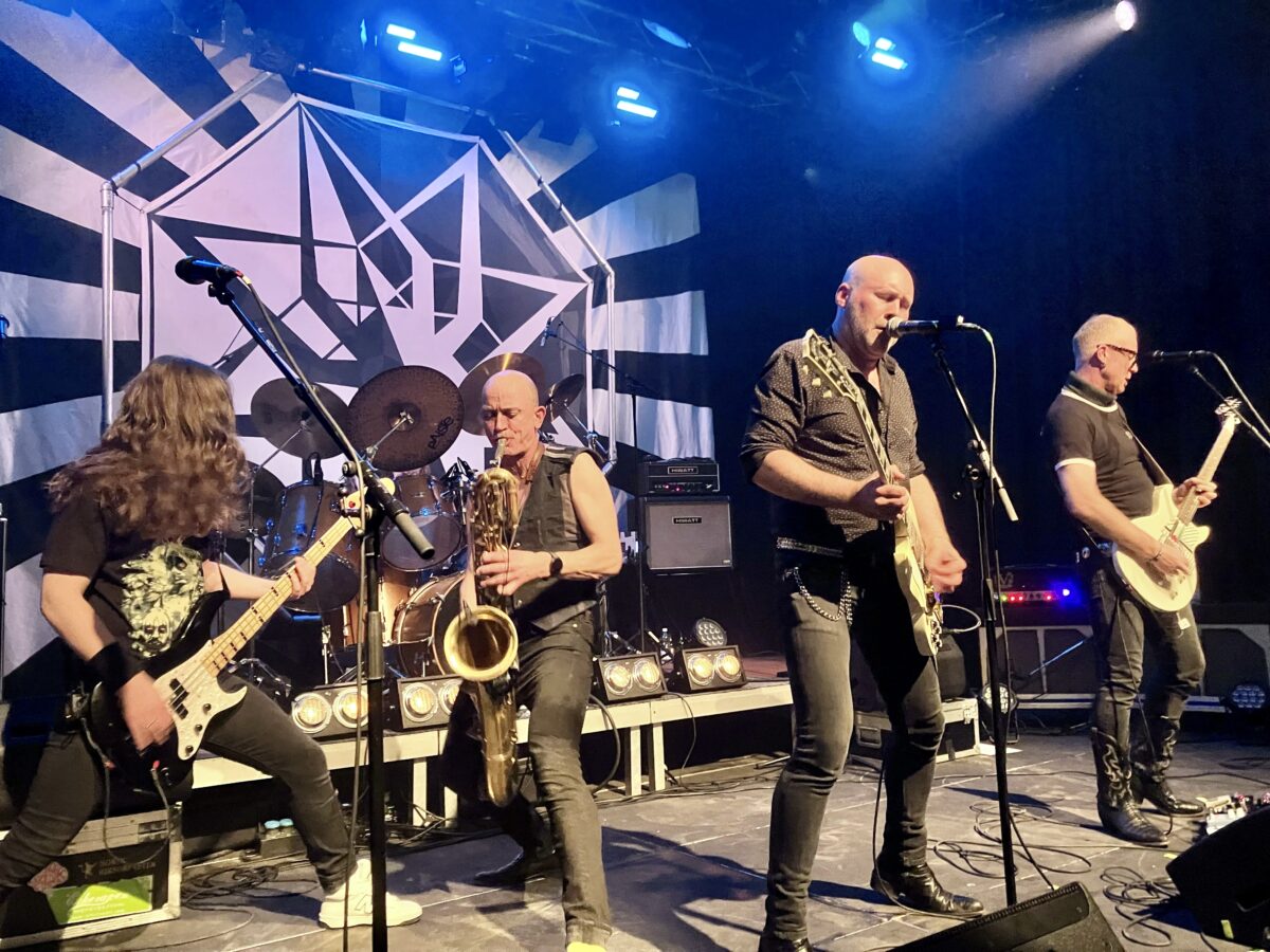 Spidergawd im Gaswerk – ARTNOIR