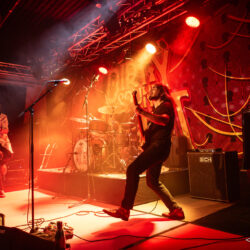 Dirty Sound Magnet