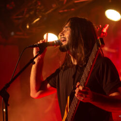 Dirty Sound Magnet