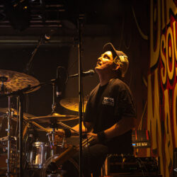 Dirty Sound Magnet