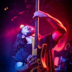 Dirty Sound Magnet