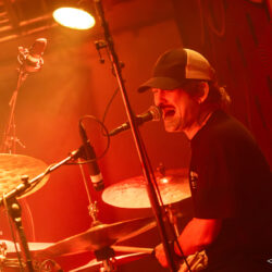Dirty Sound Magnet