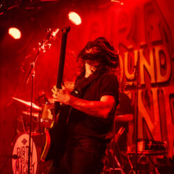 Dirty Sound Magnet