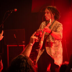 Dirty Sound Magnet